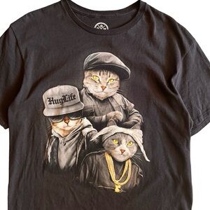 D.O.M. “Hug Life Cats” Graphic T-Shirt – Size L